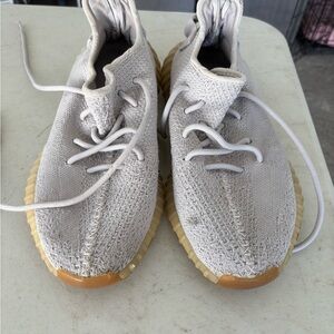 Yeezy Boost 350 V2 Sesame